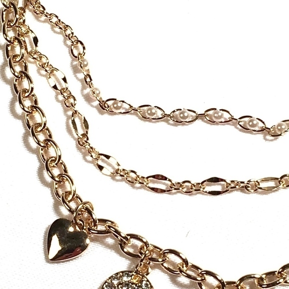𝅺3/$29! GUESS Long Statement Charm Necklace Hearts - Picture 6 of 8